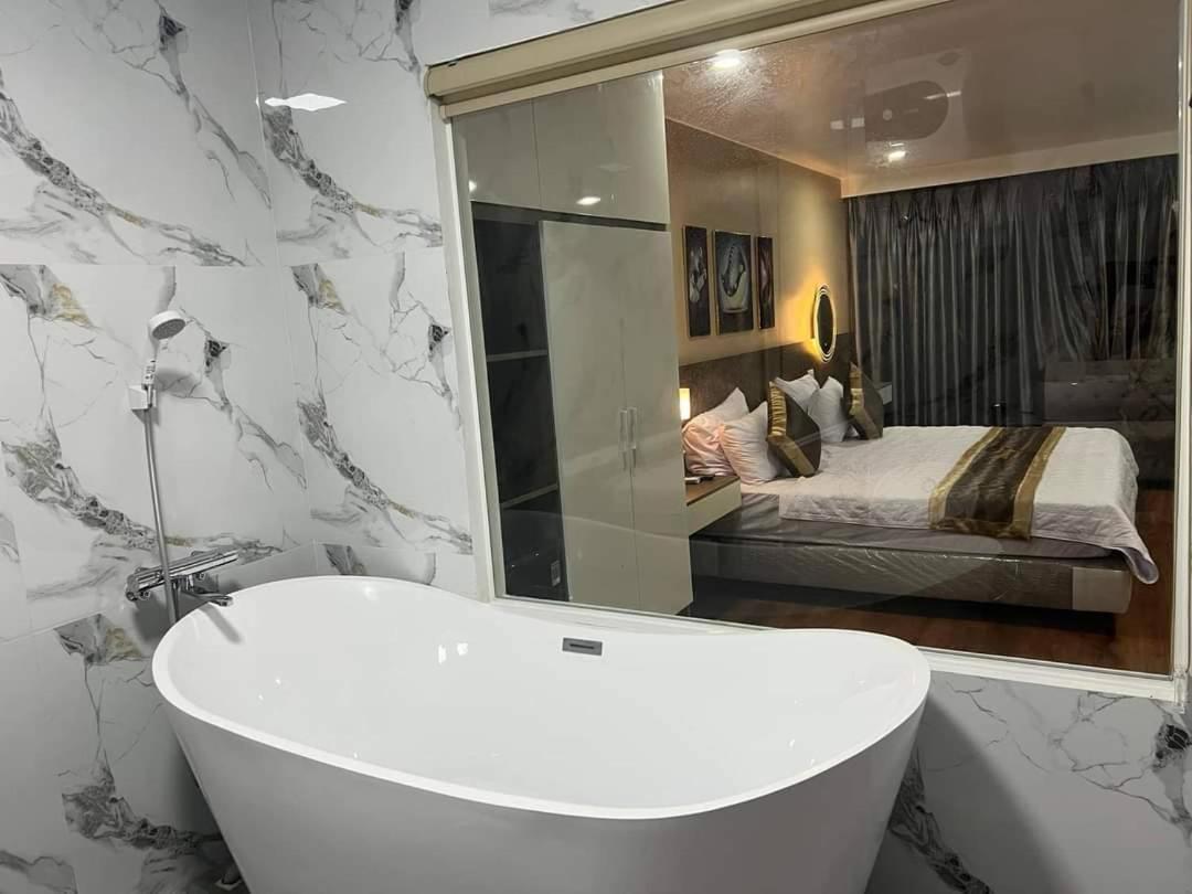Luxury Hotel 2 Hp- By Bay Luxury 海防 外观 照片